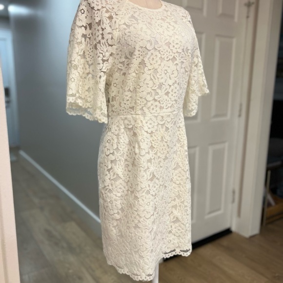 H&M Gold Label Ivory Short Sleeve Midi Lace Dress with a Back Slit - Picture 5 of 16